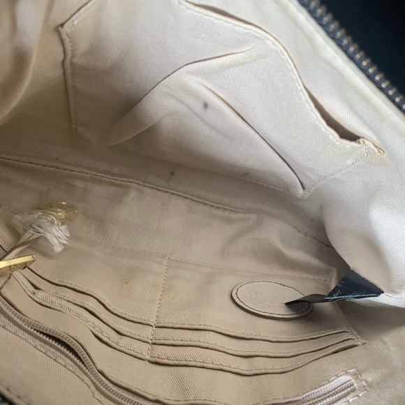 Fossil Sydney Top Zip crossbody - Picture 4 of 6